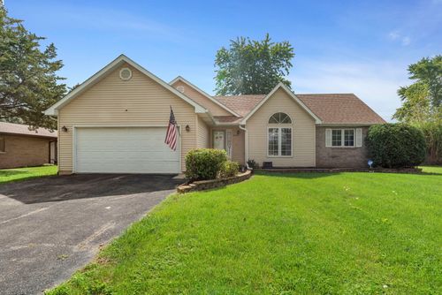 206 1/2 Redbud Dr, Joliet, IL, 60433-2929 | Card Image