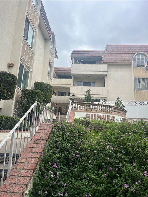 5625 Sumner Way, Culver City, CA, 90230-6863 | Card Image