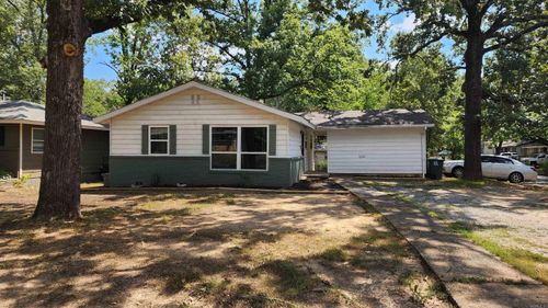 37 Sheffield Dr, Little Rock, AR, 72209-3012 | Card Image