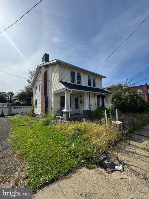 938 Afton St, PHILADELPHIA, PA, 19111-3208 | Card Image