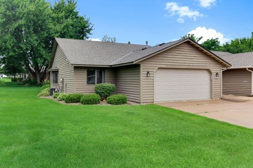 1478 Pringle Ct, Hastings, MN, 55033-2461 | Card Image