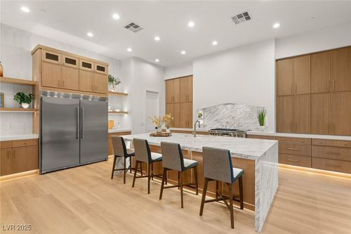 32 Hassayampa Trl, Henderson, NV, 89052-6667 | Card Image