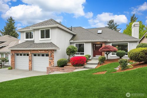 25611 Lk Wilderness Country Club Drive Se, Maple Valley, WA, 98038 | Card Image