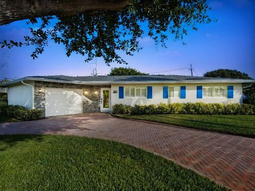 7981 Edgewater Dr, West Palm Beach, FL, 33406-8723 | Card Image