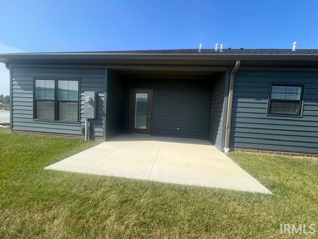 3838 High Pointe Dr, Condo with 3 bedrooms, 2 bathrooms and null parking in Newburgh IN | Image 29