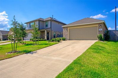 23922 Steep Climb Drive, House other with 3 bedrooms, 2 bathrooms and null parking in Hockley TX | Image 3