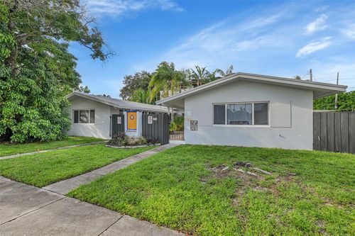 apt-3-1021 Ne 2nd St, Fort Lauderdale, FL, 33301-1736 | Card Image