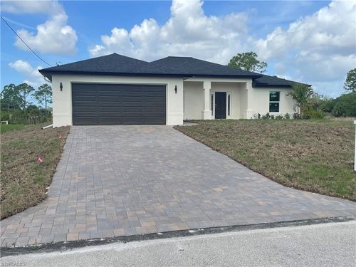 4402 Ne 4402 Ne 14th Pl, FORT MYERS, FL, 33909 | Card Image