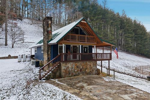 1670 Cutter Crk, Clintwood, VA, 24228-5709 | Card Image
