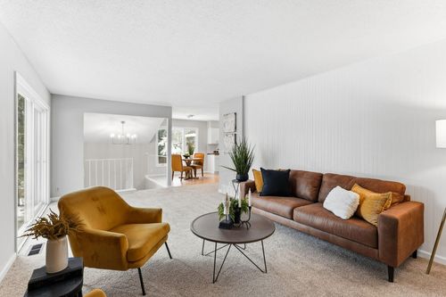 13-144 Avignon Ct, Woodbury, MN, 55125-1437 | Card Image