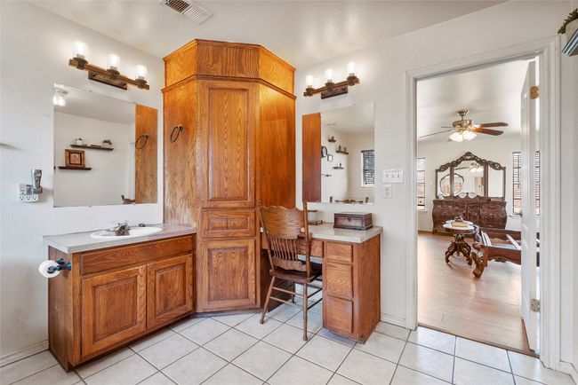 491 Herron Trl, Home with 3 bedrooms, 2 bathrooms and 8 parking in McDade TX | Image 16