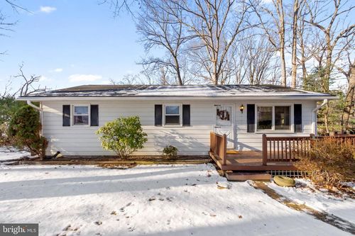 2106 Don Ave, WESTMINSTER, MD, 21157-7331 | Card Image