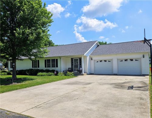 58 S Shores, Sullivan, IL, 61951-8518 | Card Image