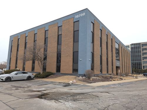ste-340-10700 W Higgins Rd, Rosemont, IL, 60018-3729 | Card Image