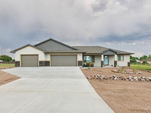 610 S Greenway Ave, Pueblo West, CO, 81007-1771 | Card Image