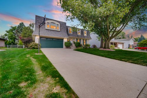 1425 Azalea Dr, Munster, IN, 46321-3810 | Card Image