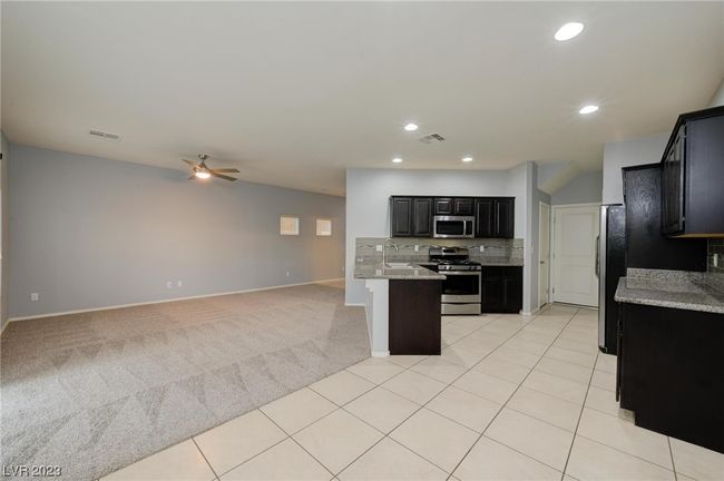 824 Tiger Cv, Townhouse with 3 bedrooms, 3 bathrooms and null parking in Boulder City NV | Image 9