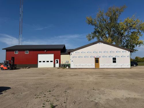 505 5th Ave Nw, Roseau, MN, 56751-1718 | Card Image