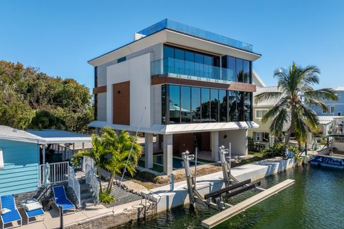 108 Coral Way, Key Largo, FL, 33037-4032 | Card Image