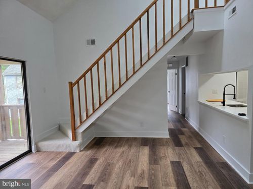 606 The Woods, CHERRY HILL, NJ, 08003-4706 | Card Image