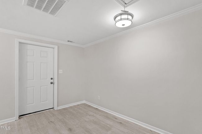 2705 Crest St Apt 3 [2353388]_29 | Image 19