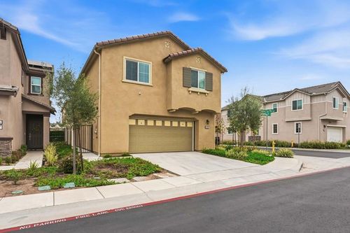 5429 Meridian Pl, Bonsall, CA, 92003-3739 | Card Image