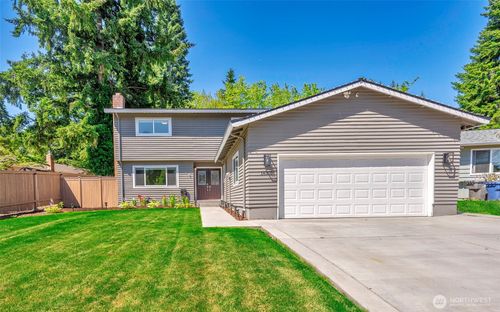 14305 109th Avenue Ne, Kirkland, WA, 98034 | Card Image