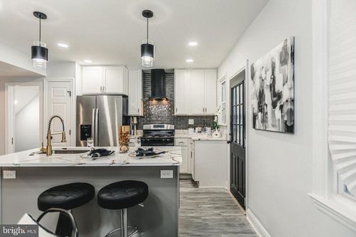 4806 Wrenwood Ave, BALTIMORE, MD, 21212-4631 | Card Image