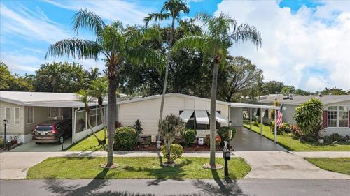 6578 Nw 37th Ave, Coconut Creek, FL, 33073-3215 | Card Image