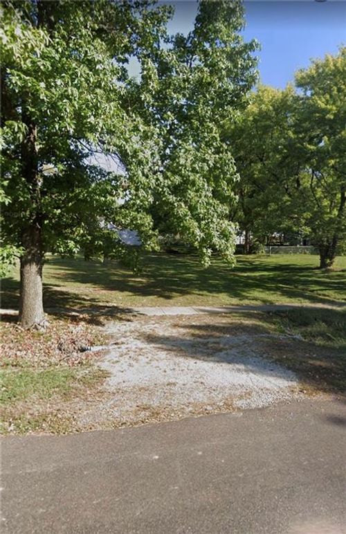 301 E Walnut Street, Drexel, MO, 64724 | Card Image