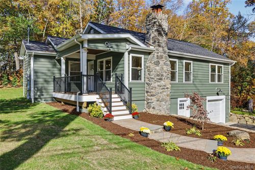 112 Eastern Road, Putnam Valley, NY, 10579 | Card Image