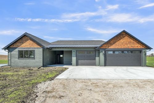 13733 240th Ave, Orleans, IA, 51360-7050 | Card Image