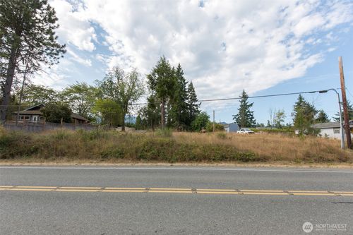 1126 W Lauridsen Blvd, Port Angeles, WA, 98363-7044 | Card Image