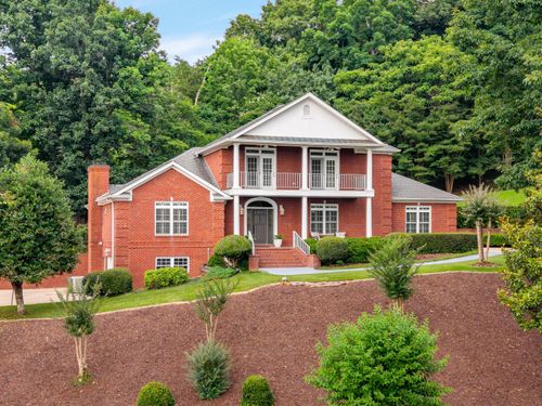 9127 Greystone Valley Dr, Ooltewah, TN, 37363-6202 | Card Image