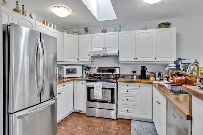 999 Baker St, House other with 5 bedrooms, 3 bathrooms and 2 parking in Peterborough ON | Image 14