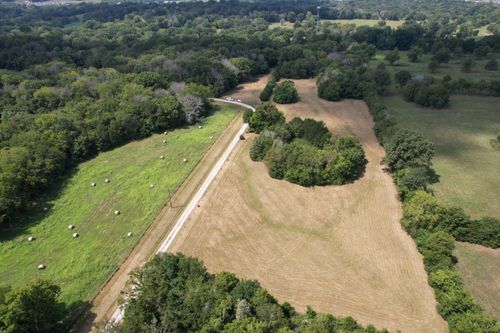 5018 Haven Hollow Ln, Franklin, TN, 37064-4482 | Card Image