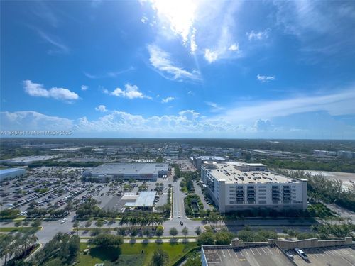 apt-2506-14951 Royal Oaks Ln, North Miami, FL, 33181-2486 | Card Image