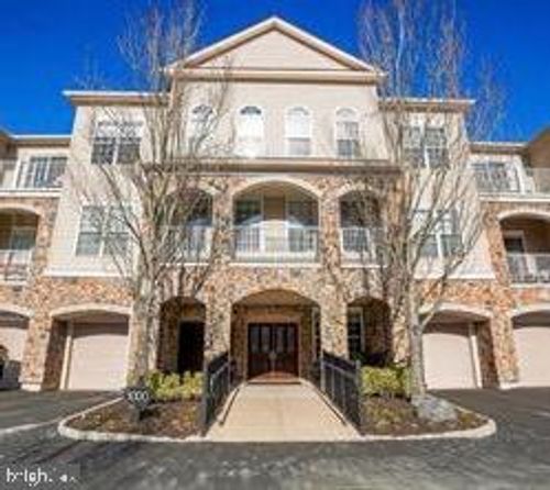 3208 Knox Ct, WARWICK, PA, 18974-6152 | Card Image