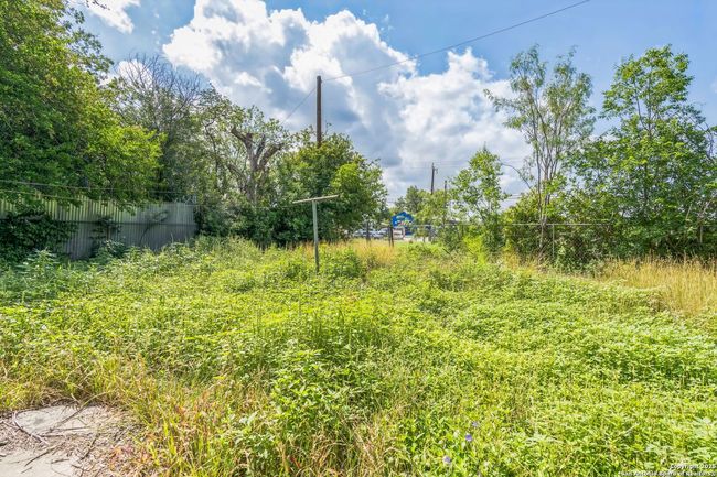 118 Gentry St, House other with 2 bedrooms, 1 bathrooms and null parking in San Antonio TX | Image 22