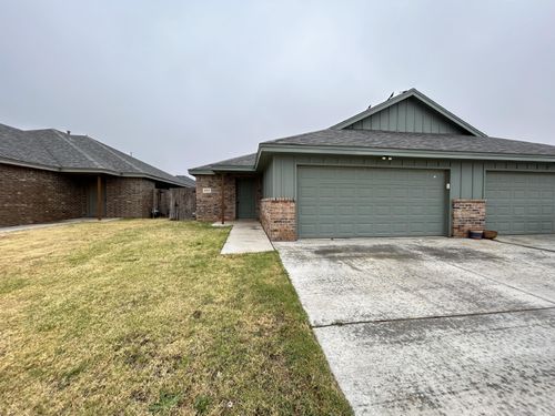 a-1403 15th St, Shallowater, TX, 79363-5657 | Card Image
