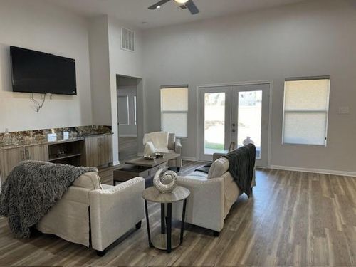 12282 N Chestnut Hills Dr, Conroe, TX, 77303-2058 | Card Image
