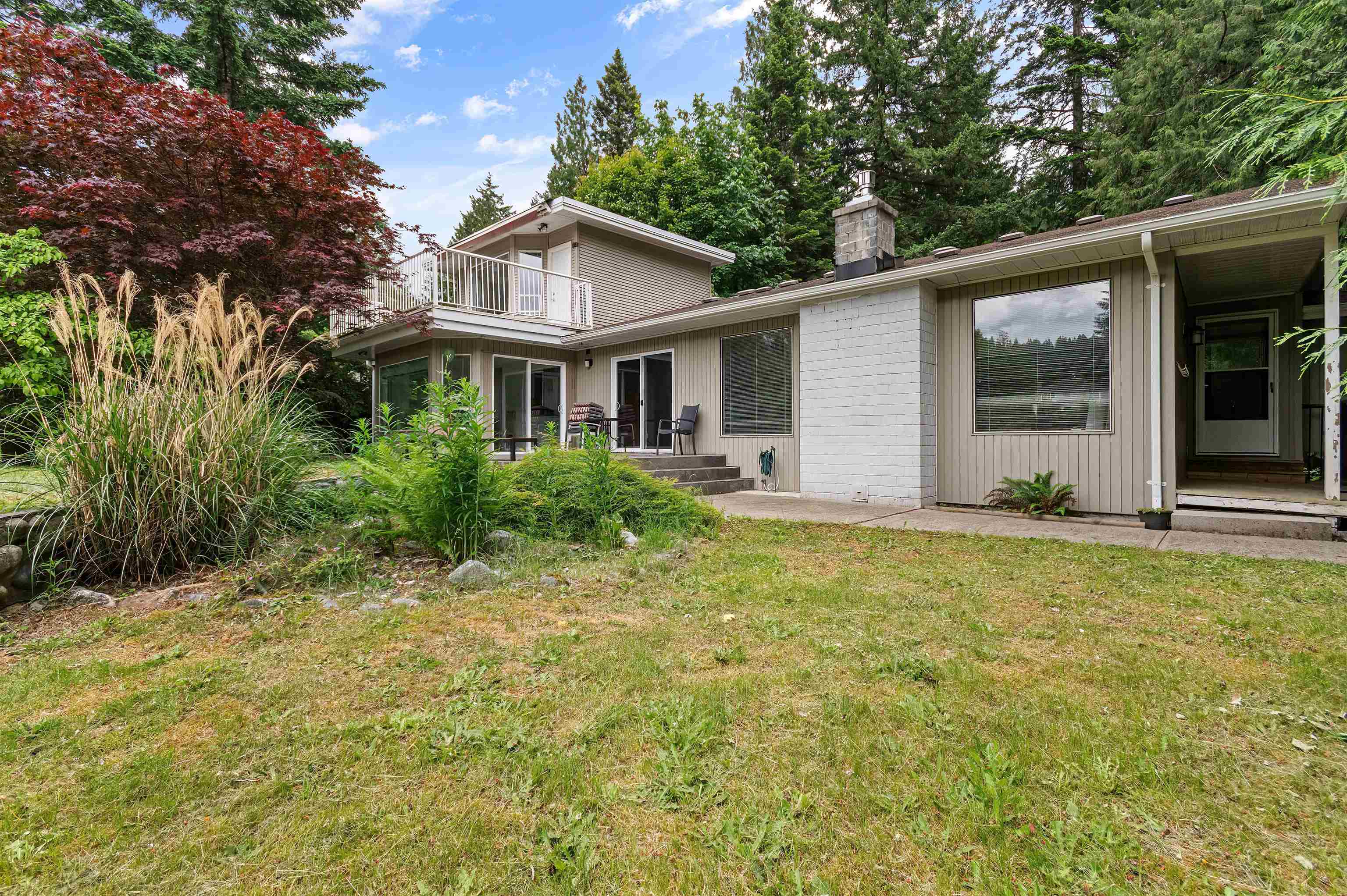 100 Robertson Cres, For Sale in Hope - eXp Realty