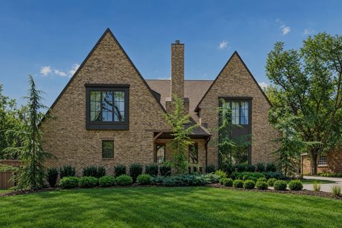 129 Haverford Dr, Nashville, TN, 37205-3613 | Card Image