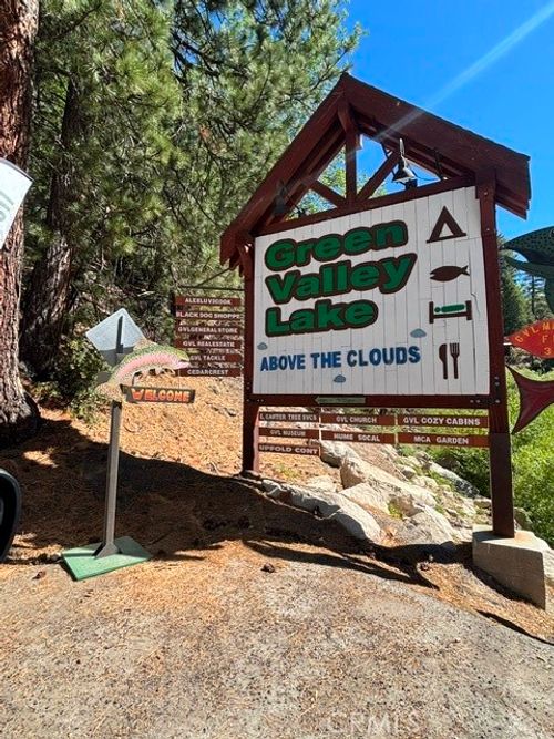 569 Yukon Dr., Green Valley Lake, CA, 92341 | Card Image