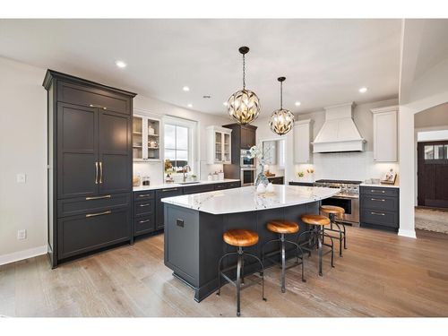 124 Spring Farm Rd, NORTH OAKS, MN, 55127-2101 | Card Image