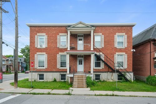 3-135 Concord St S, Ottawa, ON, K1S0Z3 | Card Image
