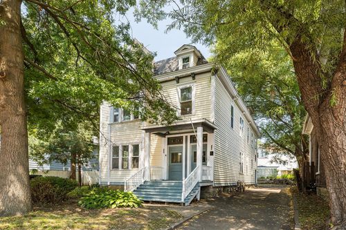 891 Hudson Rd, Saint Paul, MN, 55106-5512 | Card Image