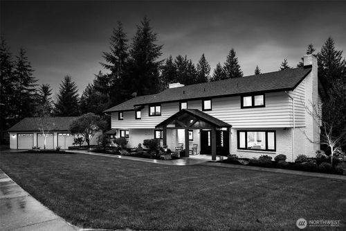 15018 152nd Ave Ne, Woodinville, WA, 98072-6976 | Card Image