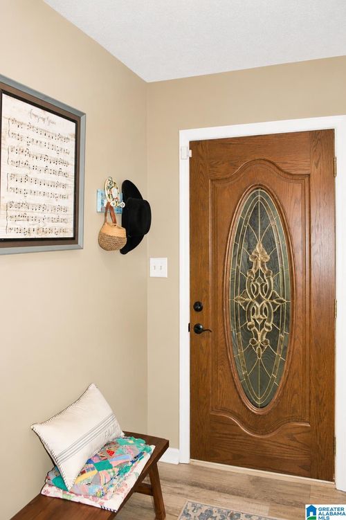 136 Saint Andrews Dr, Valley Grande, AL, 36703-9458 | Card Image
