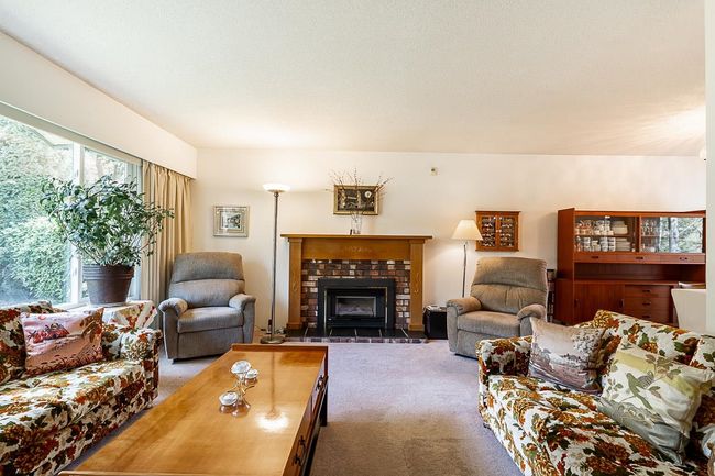 7463 Barrymore Drive, House other with 3 bedrooms, 1 bathrooms and 2 parking in Delta BC | Image 6